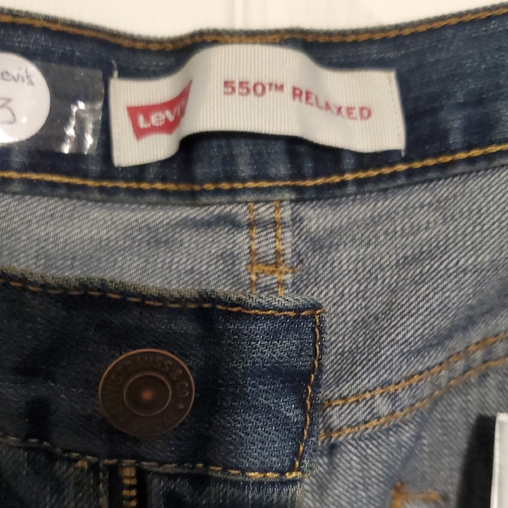 Levi's Men's Straight Jeans in Classic Blue - Picture 4 of 5